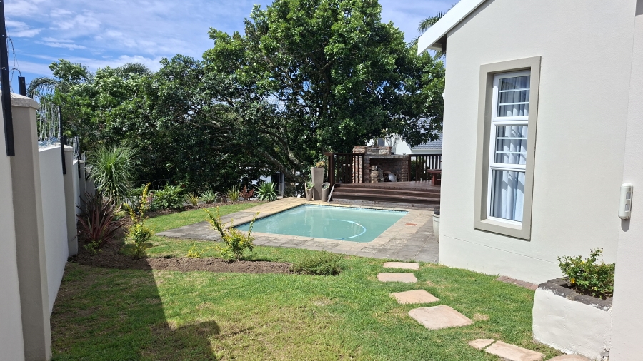 3 Bedroom Property for Sale in Beacon Bay Eastern Cape